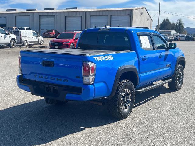 Used 2021 Toyota Tacoma TRD Off-Road w/ TRD Premium Off Road Package image 3