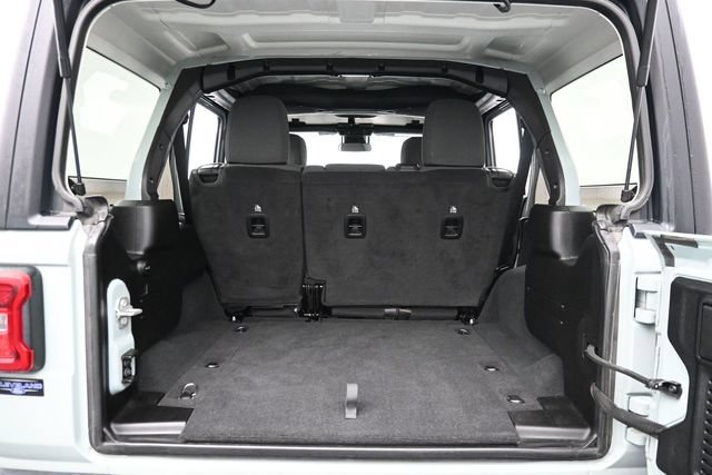Used 2024 Jeep Wrangler Unlimited Rubicon AWD/4WD image 35