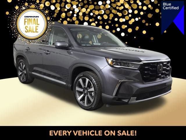 Used 2025 Honda Pilot Touring image 1