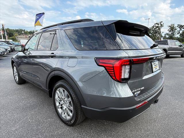 Certified 2026 Ford Explorer Active w/ Active Comfort Package AWD/4WD image 5