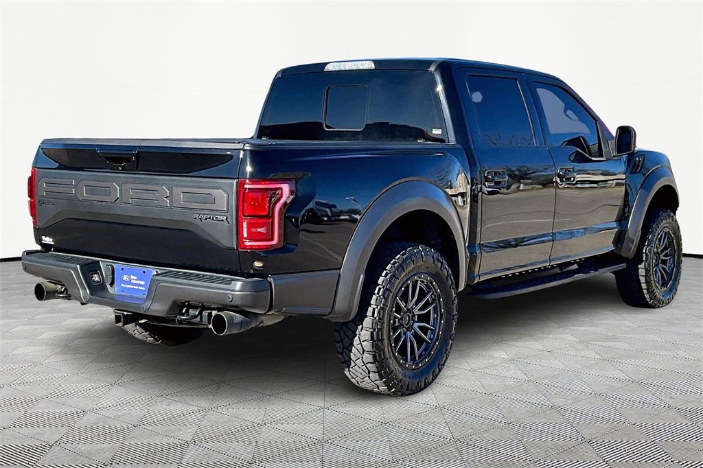 Certified 2019 Ford F150 Raptor w/ Equipment Group 802A Luxury image 2