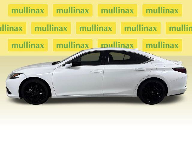 Used 2022 Lexus ES 350 F Sport w/ Accessory Package 2 FWD image 13
