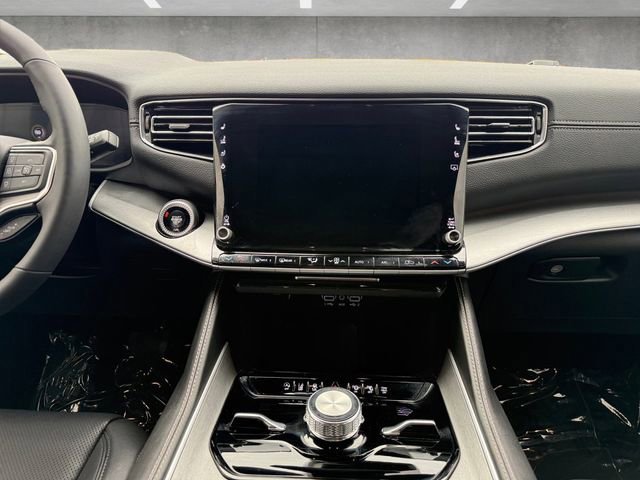 Used 2025 Jeep Wagoneer Series II w/ Convenience Group I image 9