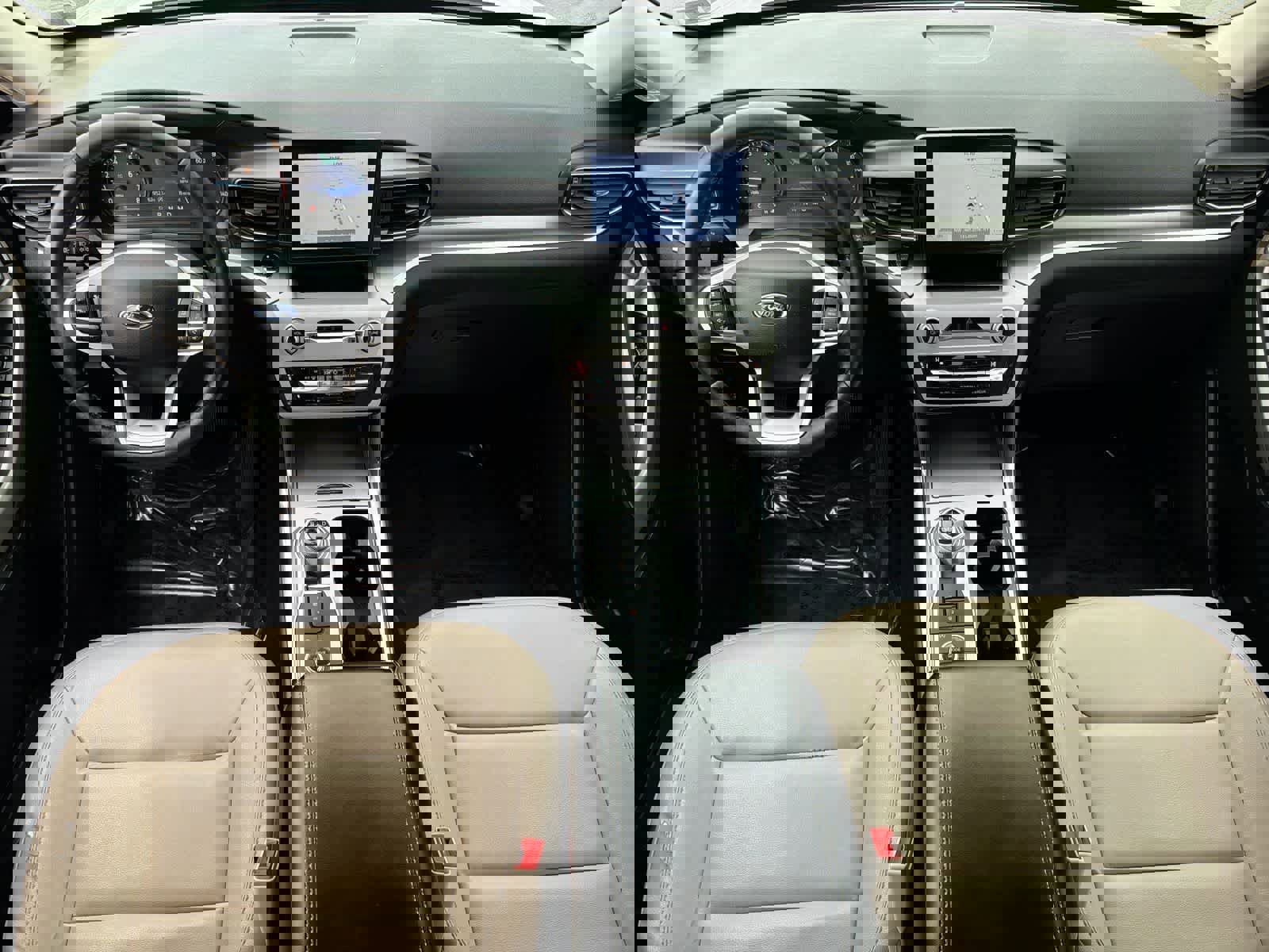 Certified 2020 Ford Explorer XLT w/ Equipment Group 202A image 16