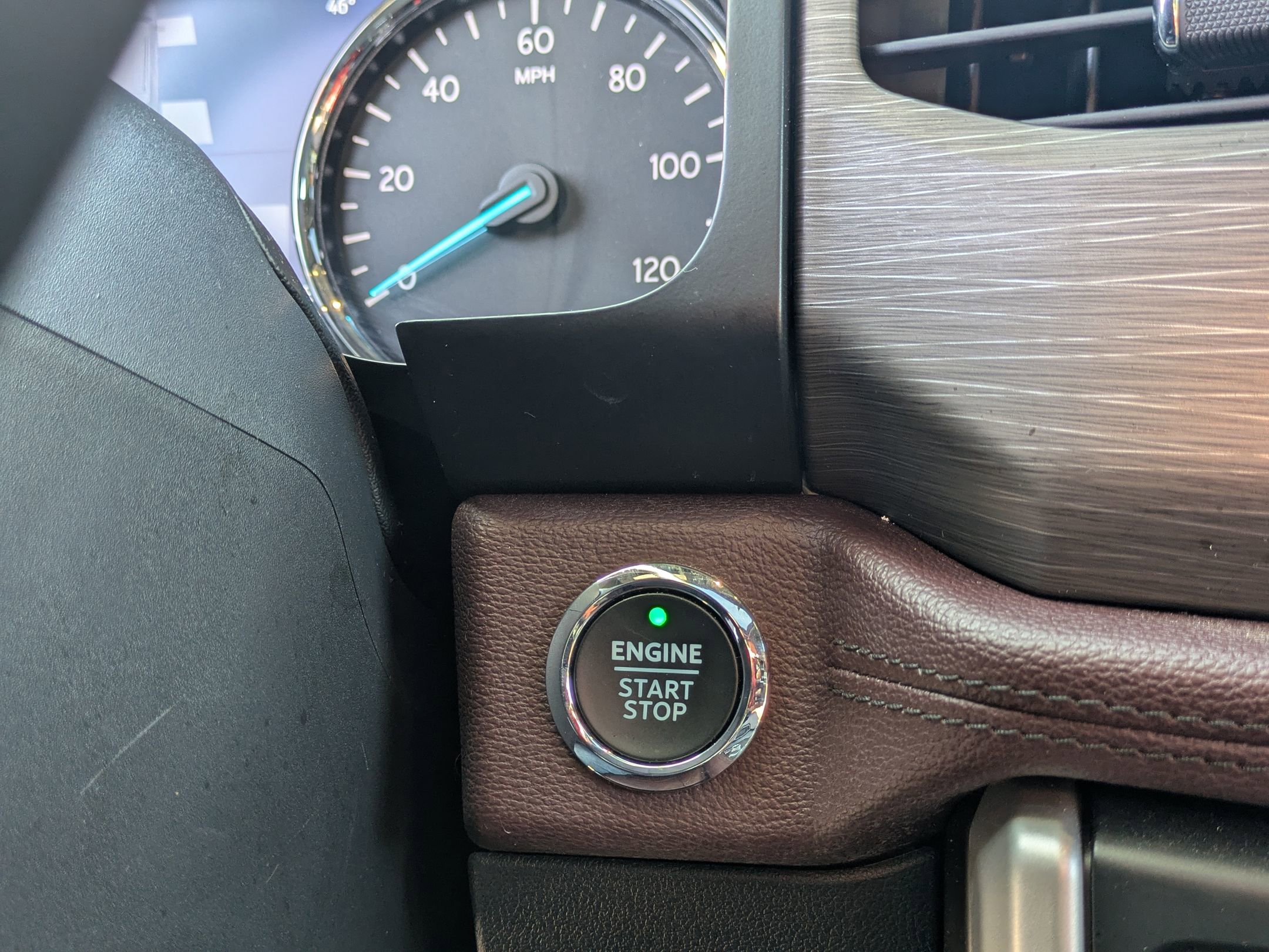 Certified 2022 Ford Expedition Limited image 25