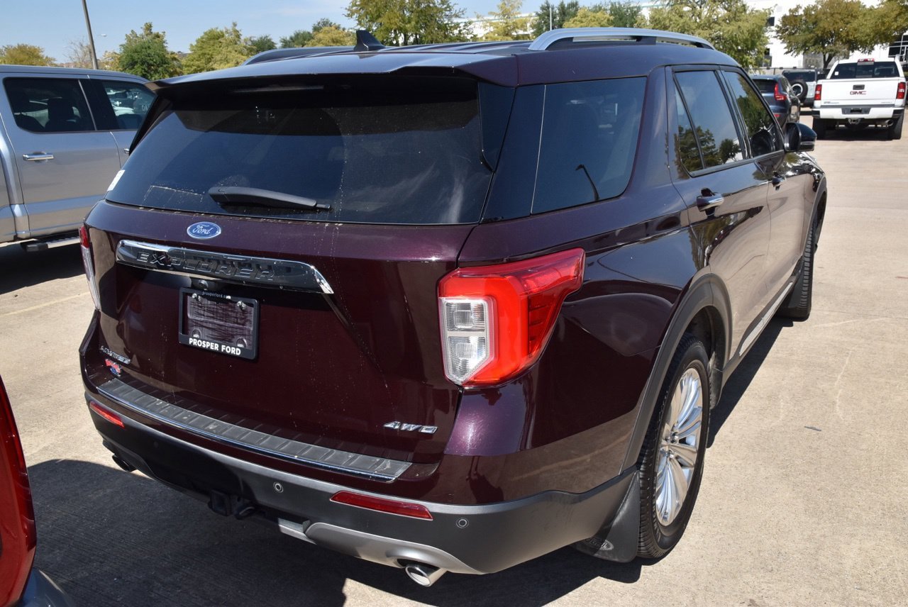 Certified 2022 Ford Explorer Limited w/ Limited Technology Package AWD/4WD image 7