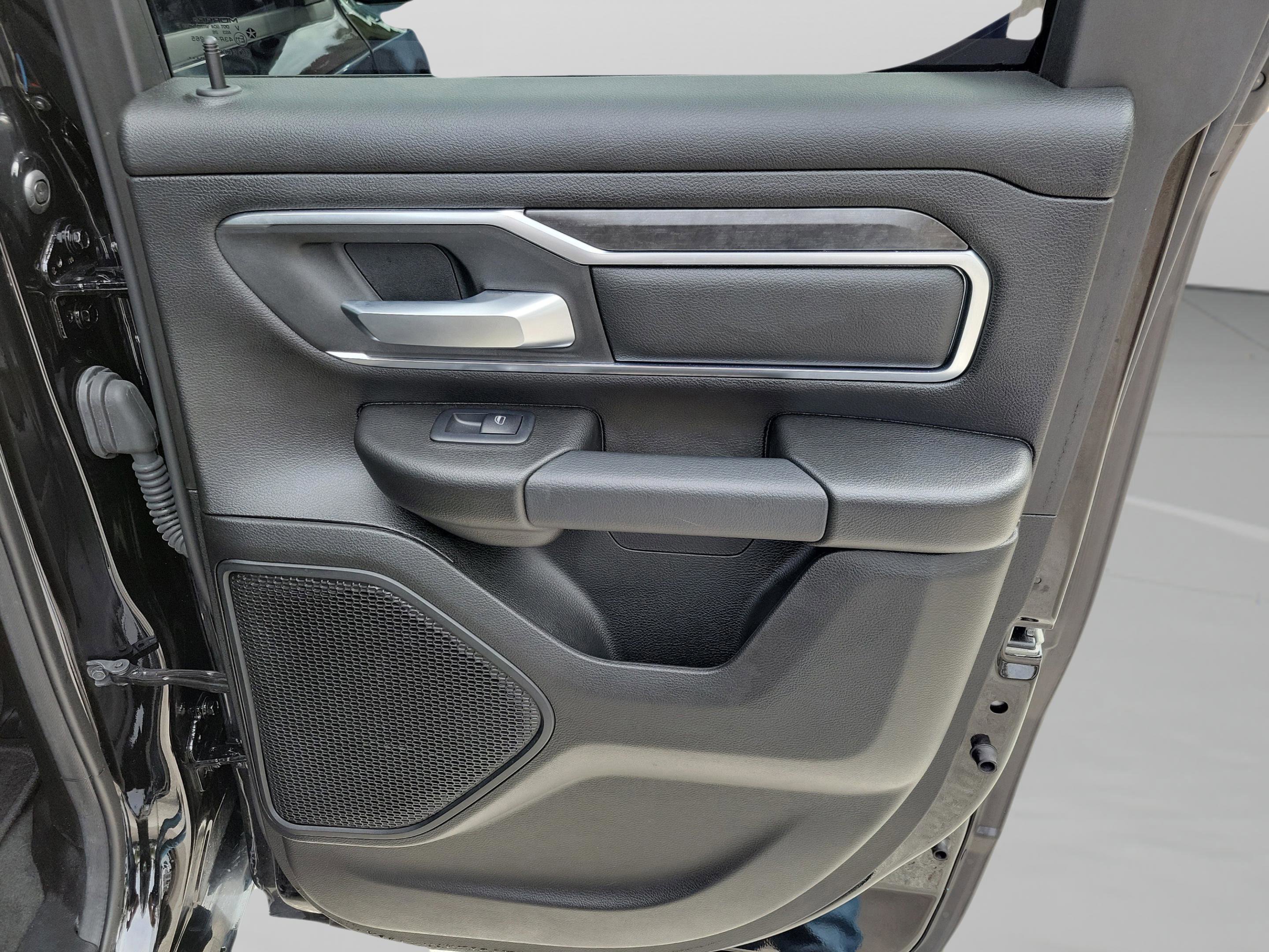 Used 2024 RAM 1500 Big Horn image 31