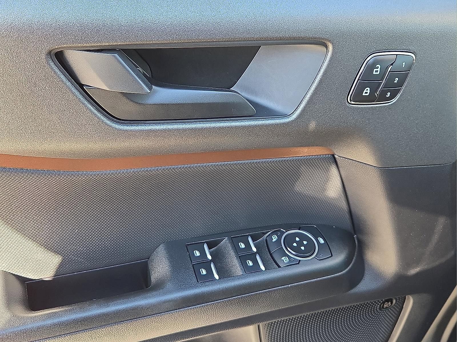 Certified 2025 Ford Bronco Sport Outer Banks w/ Outer Banks Tech Package+ image 13