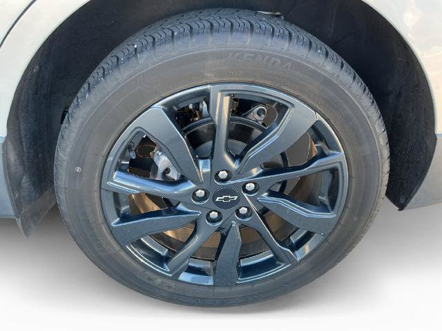 Used 2022 Chevrolet Equinox RS w/ RS Leather Package FWD image 13