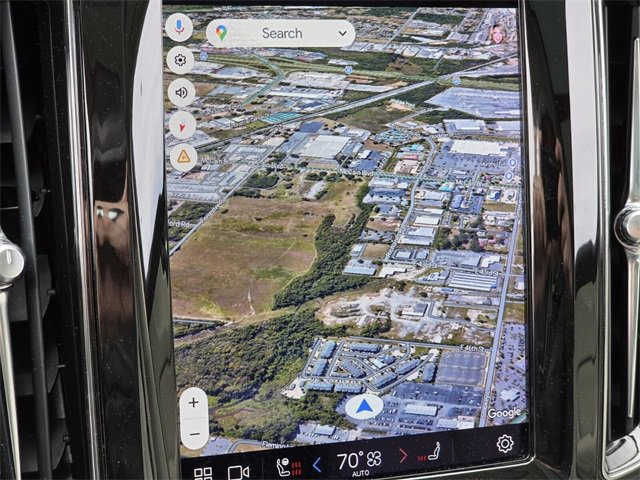 Used 2022 Volvo XC60 B5 Momentum image 20