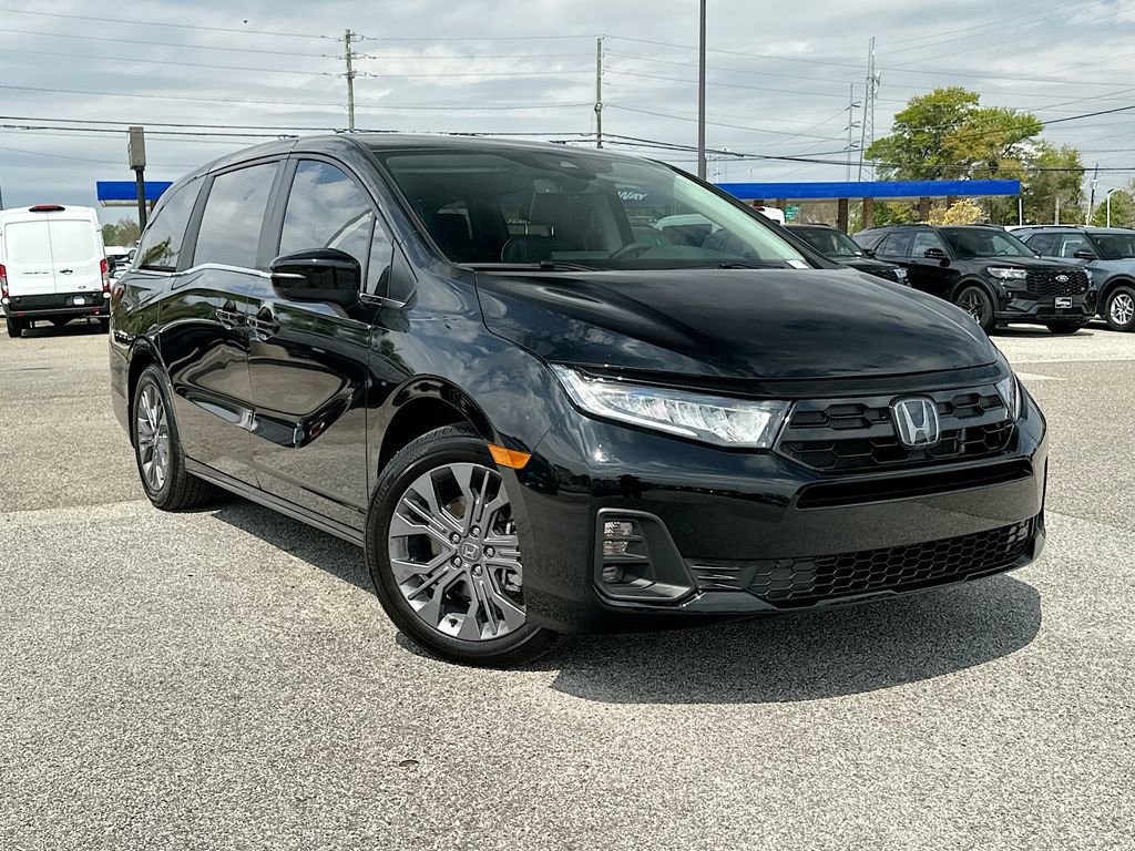 Used 2026 Honda Odyssey Touring image 5