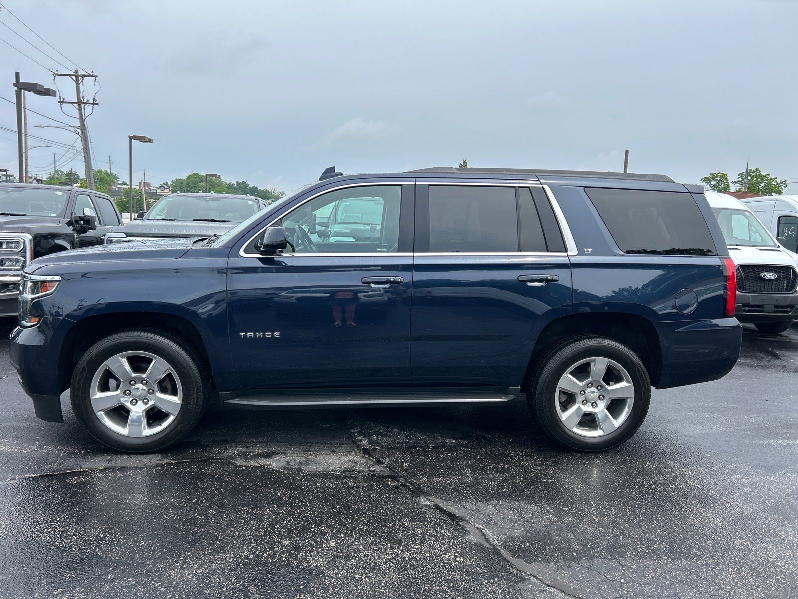 Used 2018 Chevrolet Tahoe LT AWD/4WD image 4