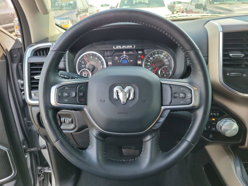Used 2022 RAM 1500 Laramie AWD/4WD image 23