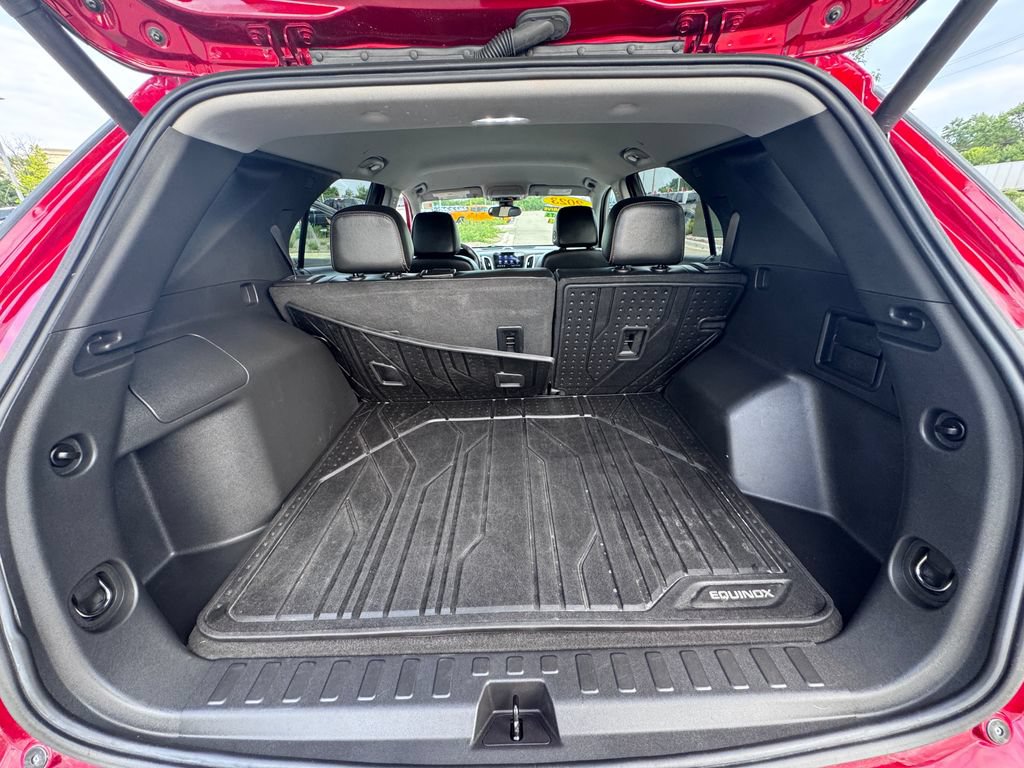 Used 2023 Chevrolet Equinox Premier AWD/4WD image 14