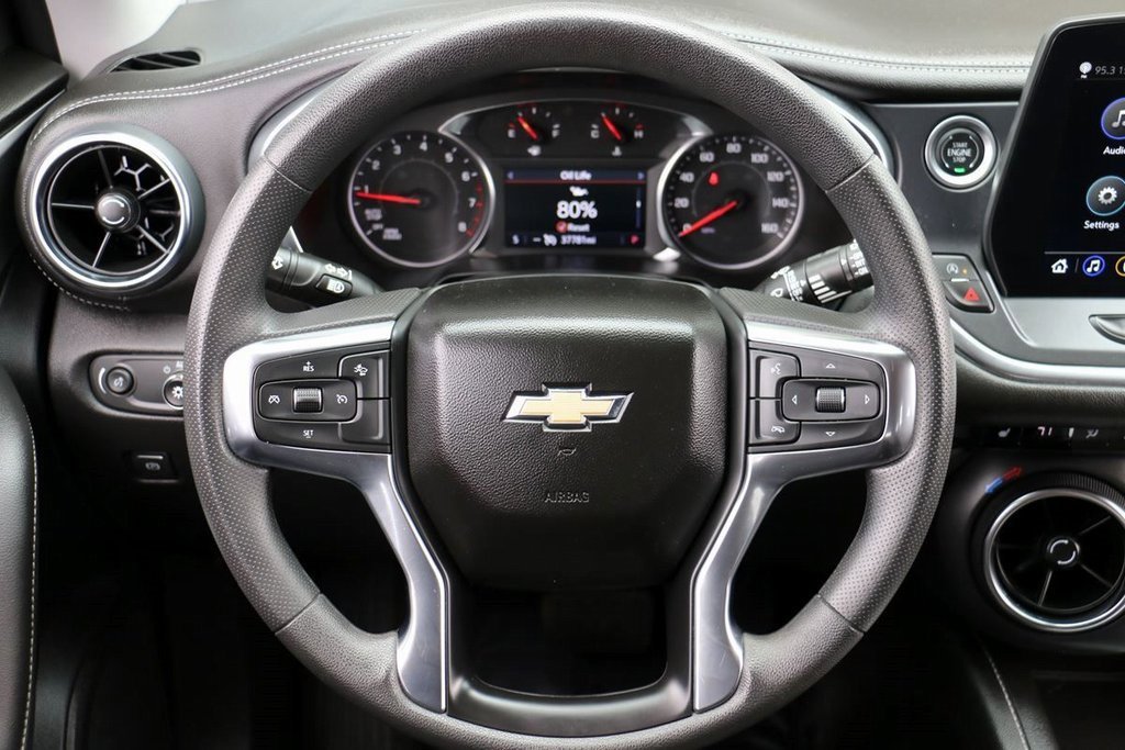 Used 2025 Chevrolet Blazer LT image 24