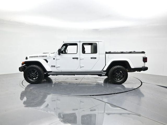 Used 2025 Jeep Gladiator Sport AWD/4WD image 7