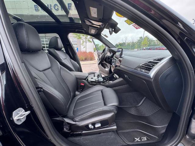 Used 2023 BMW X3 M40i AWD/4WD image 26