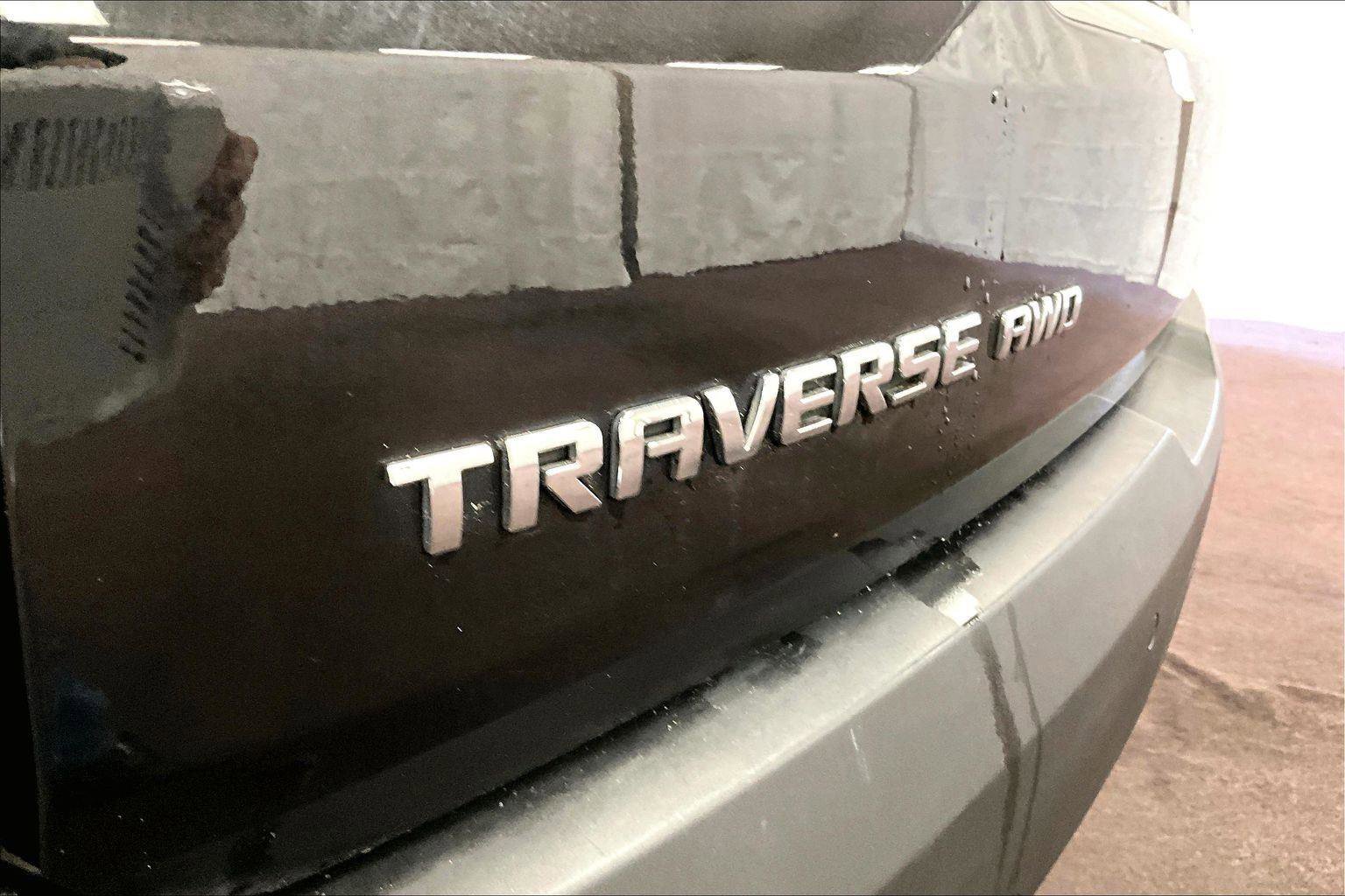 Used 2022 Chevrolet Traverse LT w/ LPO, Cargo Package image 13