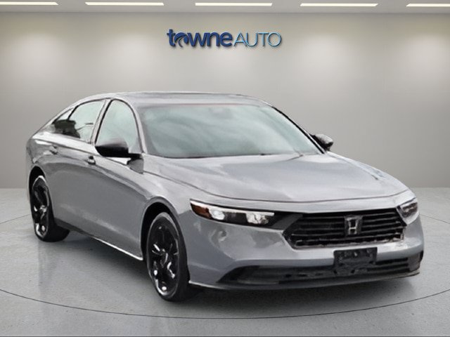Used 2025 Honda Accord SE image 7