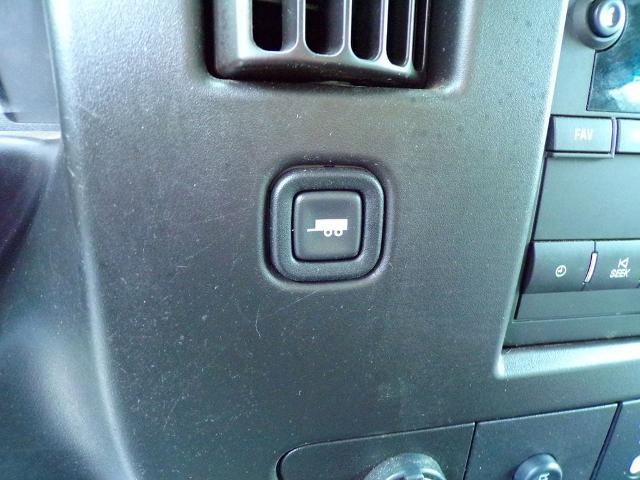 Used 2022 Chevrolet Express 2500 RWD image 23