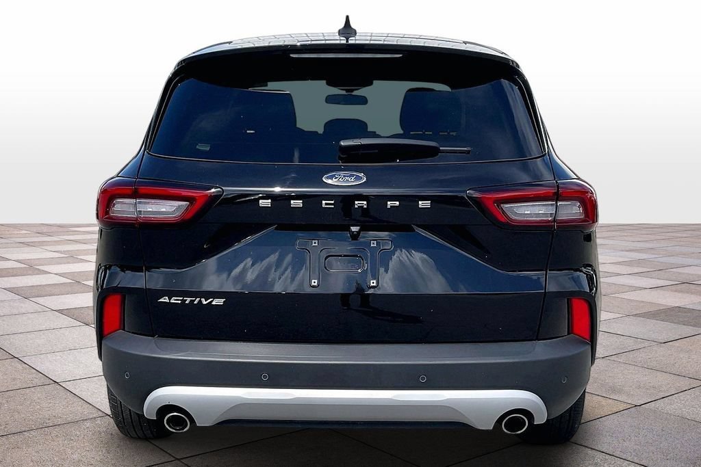 Certified 2025 Ford Escape Active w/ Active Premium Tech Pack FWD image 4