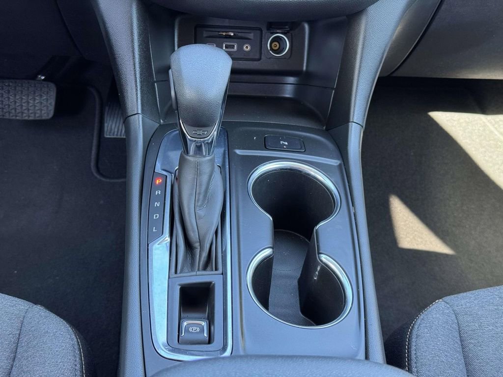 Used 2024 Chevrolet Equinox LT FWD image 6