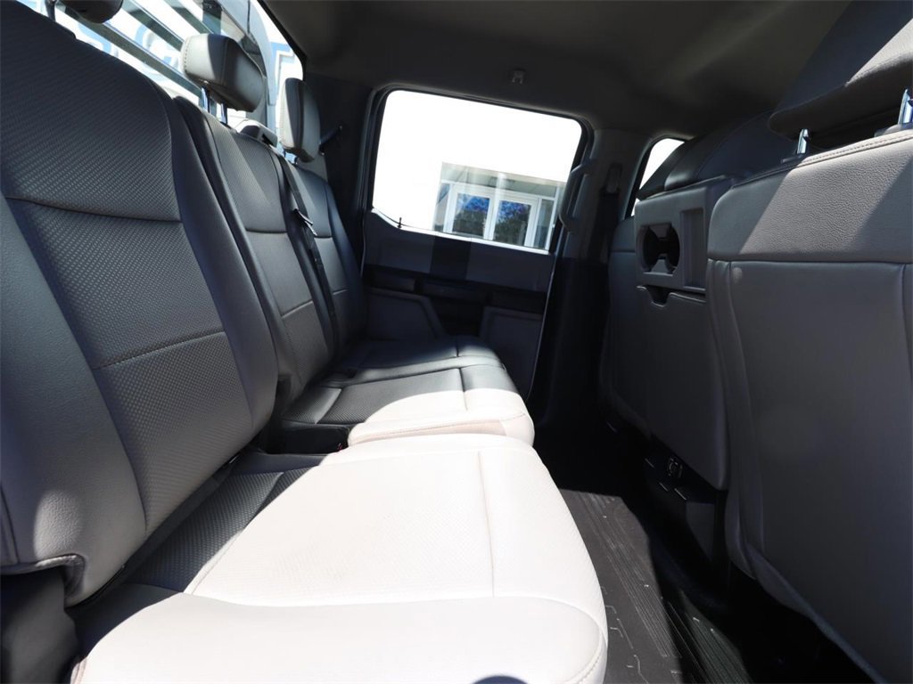 Certified 2022 Ford F450 XL w/ Power Equipment Group image 18