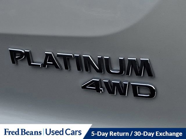 Used 2022 Nissan Pathfinder Platinum w/ Cargo Package image 32
