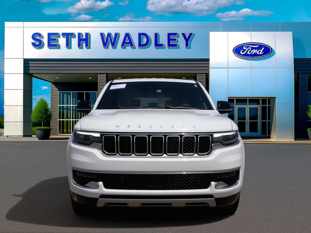 Used 2024 Jeep Wagoneer L Series II w/ Flexible Seating Group image 4
