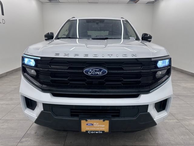 Certified 2025 Ford Expedition Active image 7