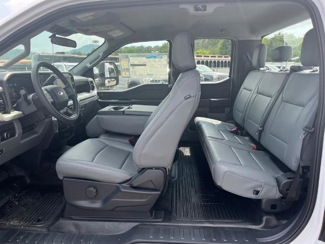 Certified 2025 Ford F350 XL w/ XL Chrome Package image 7