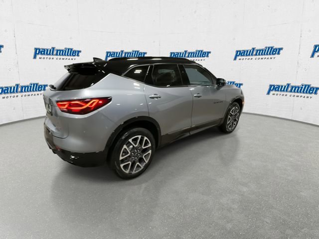 Used 2023 Chevrolet Blazer RS image 9
