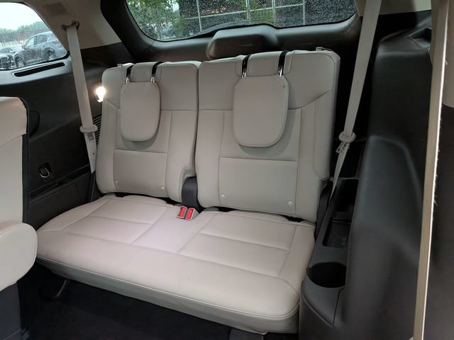 Certified 2023 Ford Explorer Platinum w/ Technology Package AWD/4WD image 19