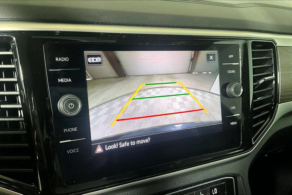 Used 2023 Volkswagen Atlas SE FWD image 17