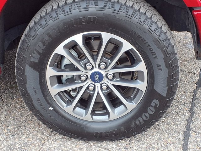 Certified 2020 Ford F150 XLT w/ Equipment Group 302A Luxury AWD/4WD image 31