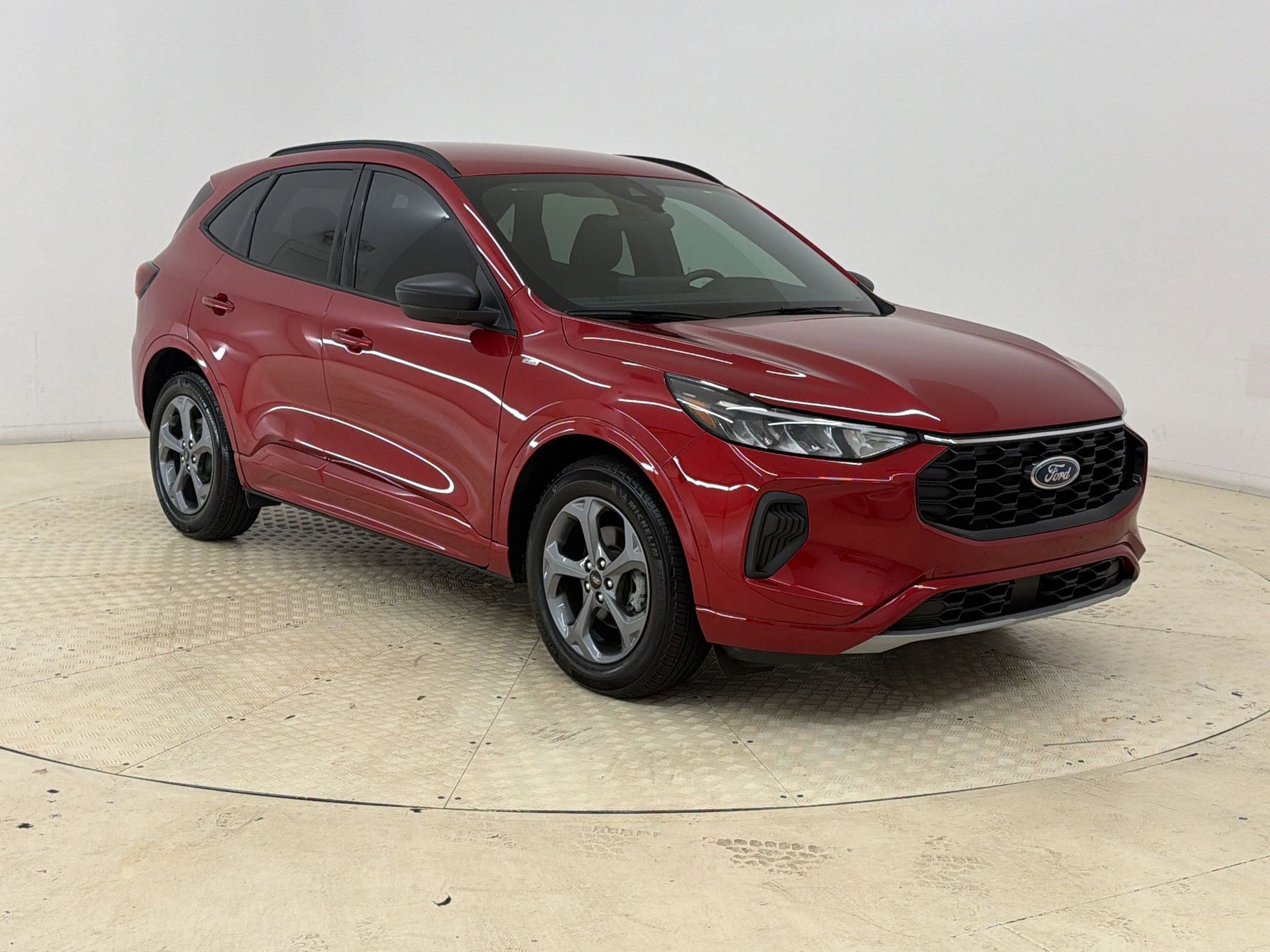 Certified 2024 Ford Escape ST-Line w/ Tech Pack #1 FWD image 7