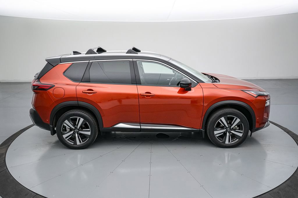 Used 2023 Nissan Rogue Platinum w/ Platinum Premium Package AWD/4WD image 4