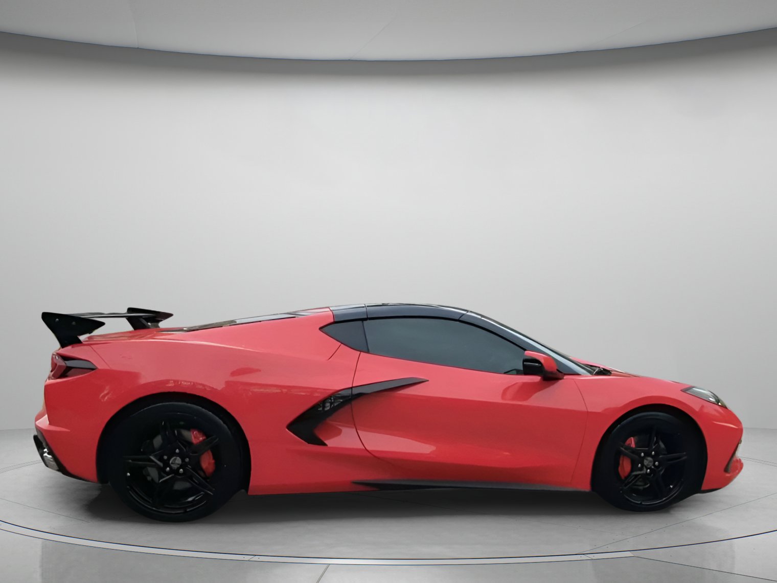 Used 2021 Chevrolet Corvette Stingray Coupe w/ 1LT RWD image 32