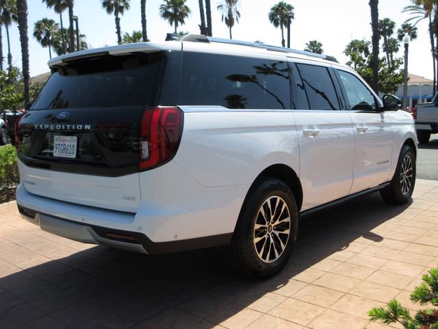 Certified 2025 Ford Expedition Max Platinum AWD/4WD image 4