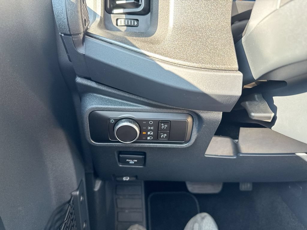 Certified 2025 Ford Bronco 2-Door AWD/4WD image 18