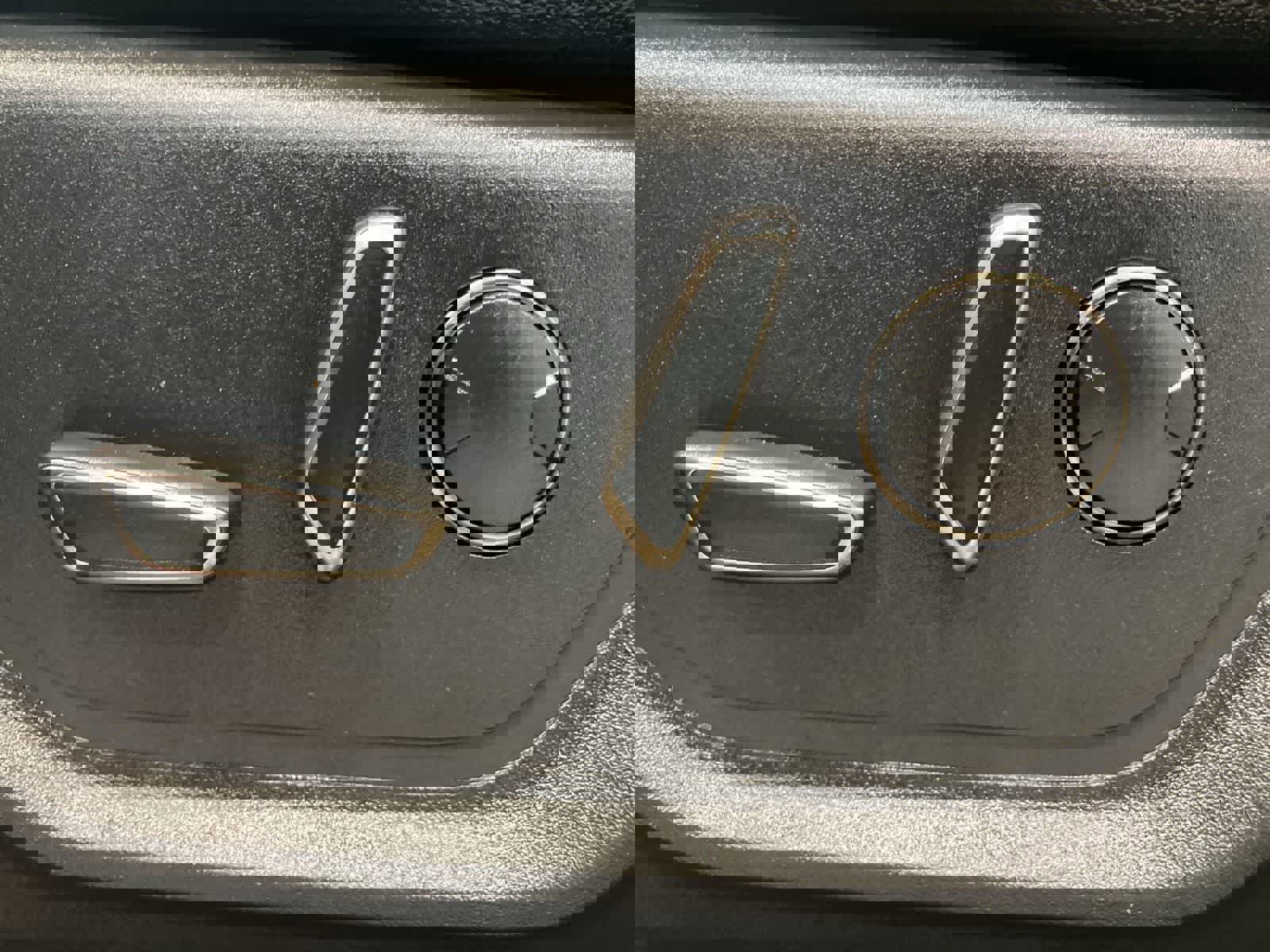 Certified 2019 Ford F150 Raptor w/ Equipment Group 802A Luxury image 14