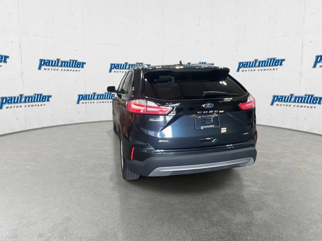 Certified 2022 Ford Edge SEL w/ Convenience Package AWD/4WD image 9