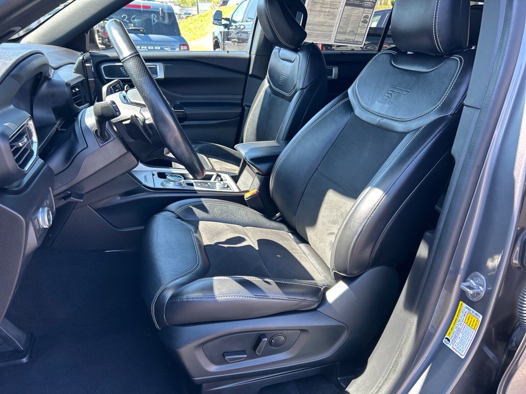 Certified 2022 Ford Explorer ST image 7