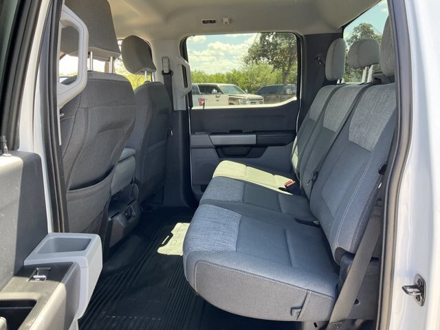 Certified 2025 Ford F250 XLT w/ FX4 Off-Road Package AWD/4WD image 9