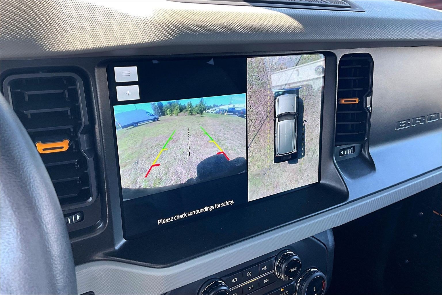 Certified 2022 Ford Bronco Badlands AWD/4WD image 21