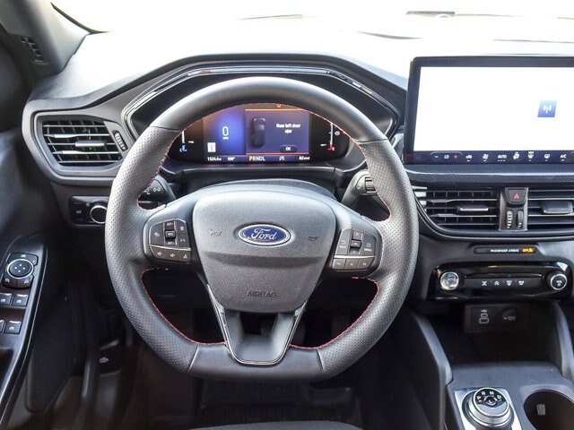 Certified 2026 Ford Escape ST-Line w/ Tech Pack #1 AWD/4WD image 15