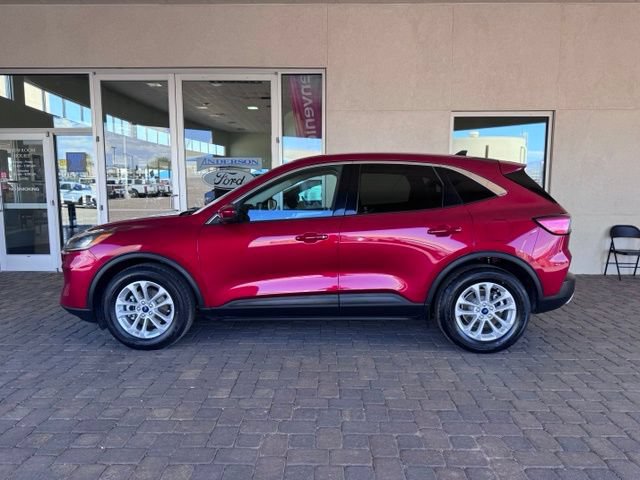 Certified 2021 Ford Escape SE w/ Convenience Package FWD image 2