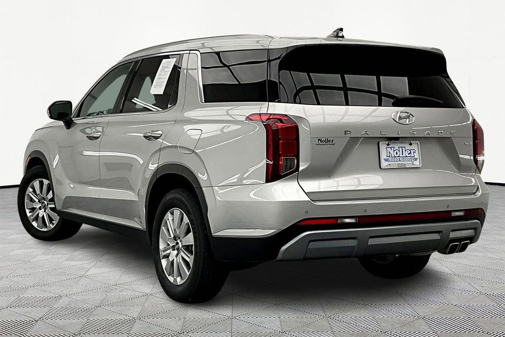 Used 2025 Hyundai Palisade SEL image 2