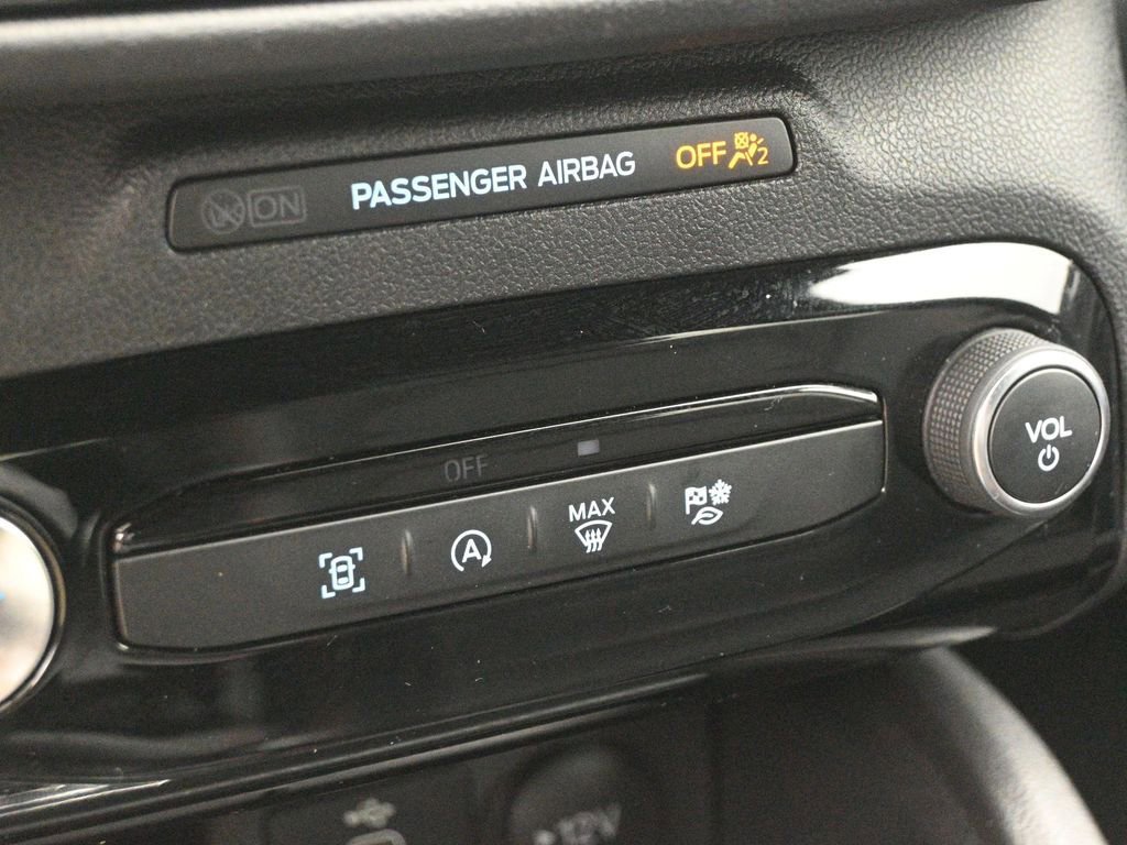 Certified 2024 Ford Escape ST-Line w/ Tech Pack #1 image 17