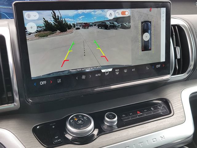 Certified 2025 Ford Expedition Platinum w/ Driver's Package AWD/4WD image 16